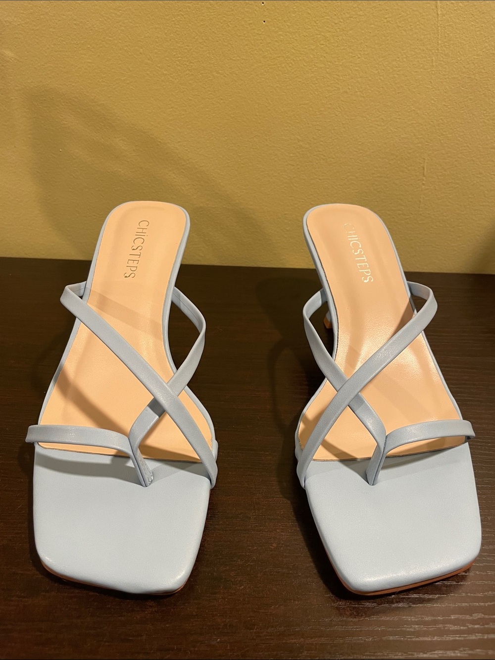 Women’s Light Blue Strappy Kitten Heel Slide Sandals New Size 8